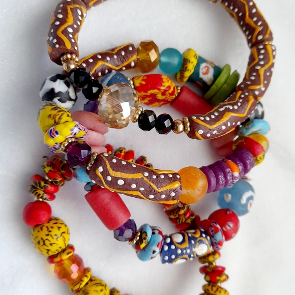 New handmade bracelets - Picture 5 of 8